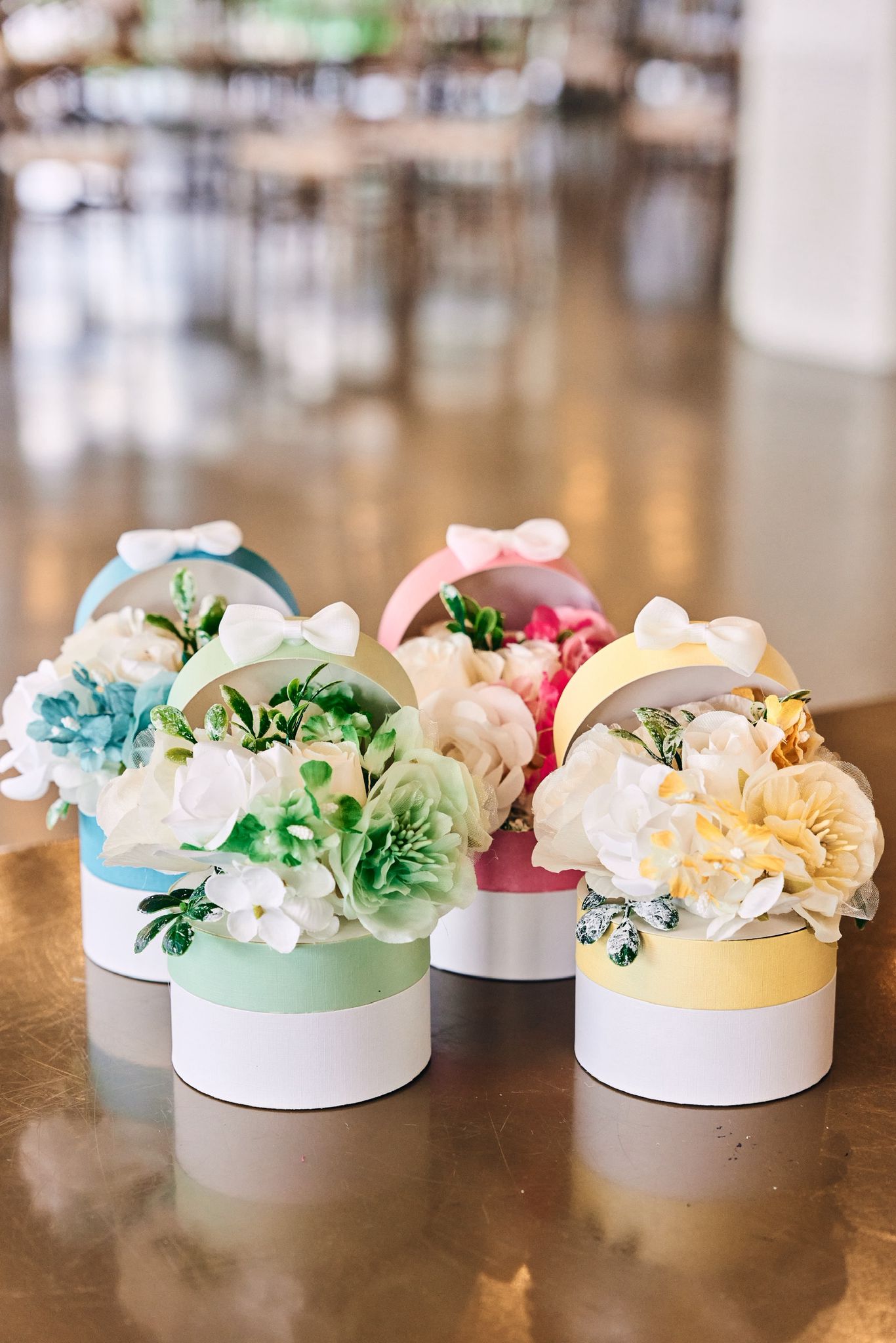 Box floreali  in colori assortiti ( 4 pezzi )