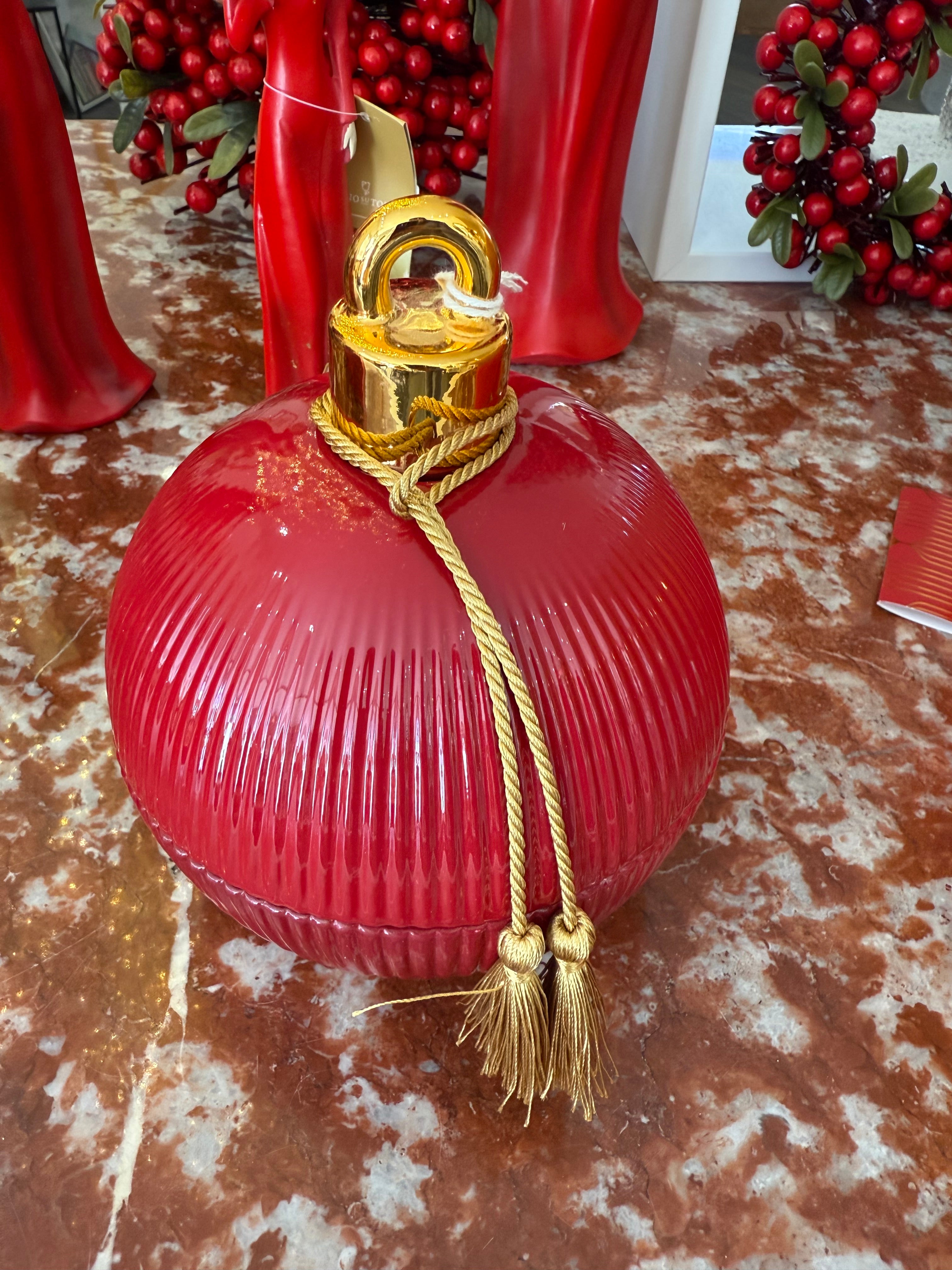 Candela sfera tono su tono